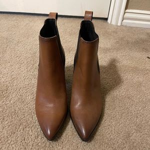 STEVE MADDEN Boots. Size 7.5. Brown. Worn Once.